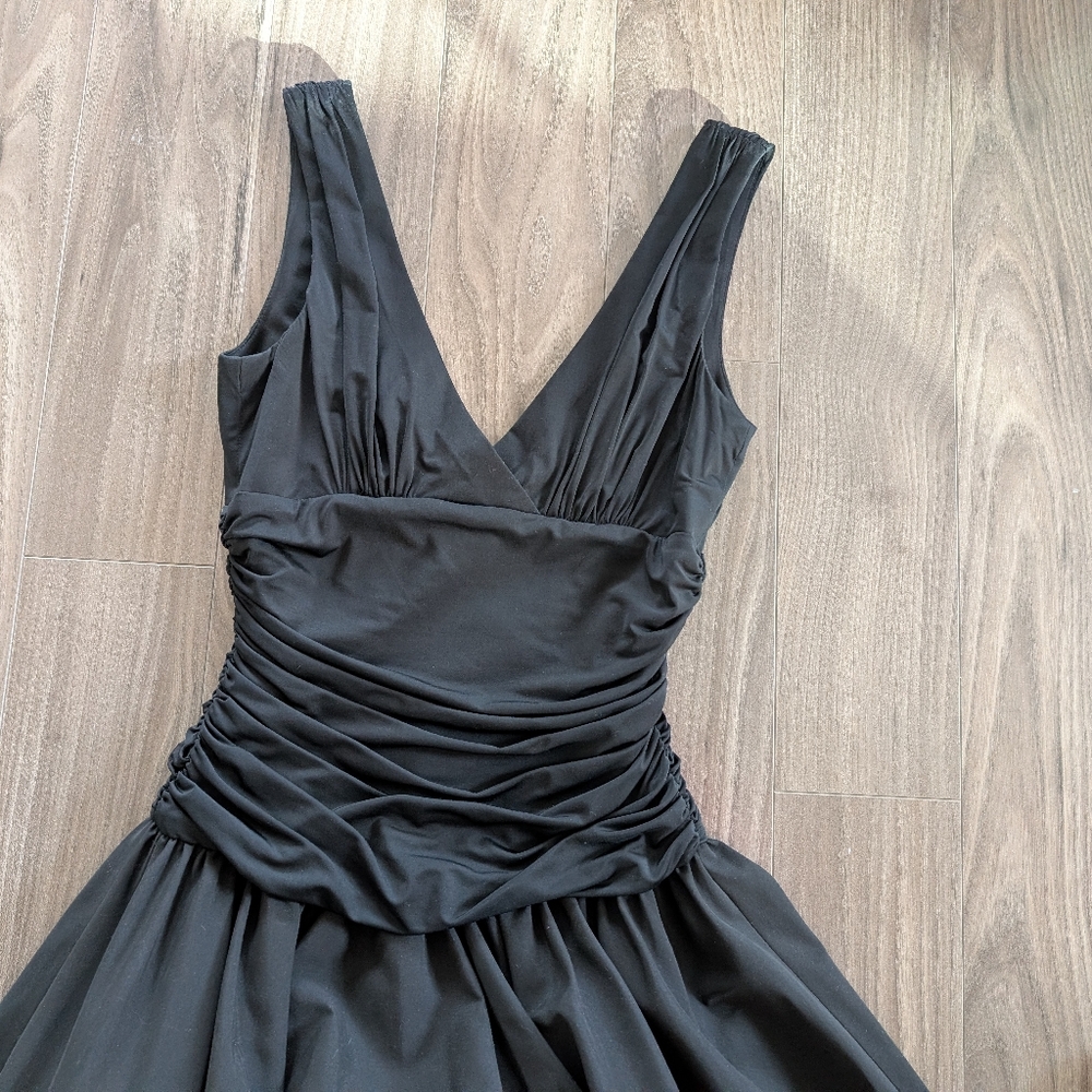Max & Cleo Black Cocktail Party Dress w/ Crinoline - Size 2 - Picture 3 of 7